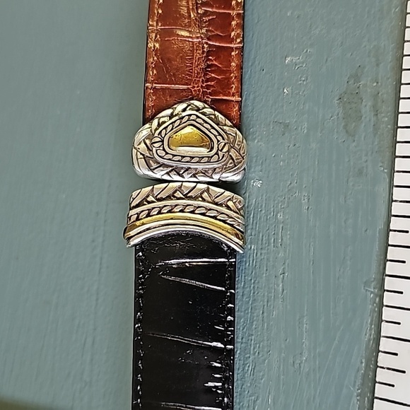 Reversible women's belt. Brown/black. Silver and gold hardware.  Size M/… - Picture 8 of 8